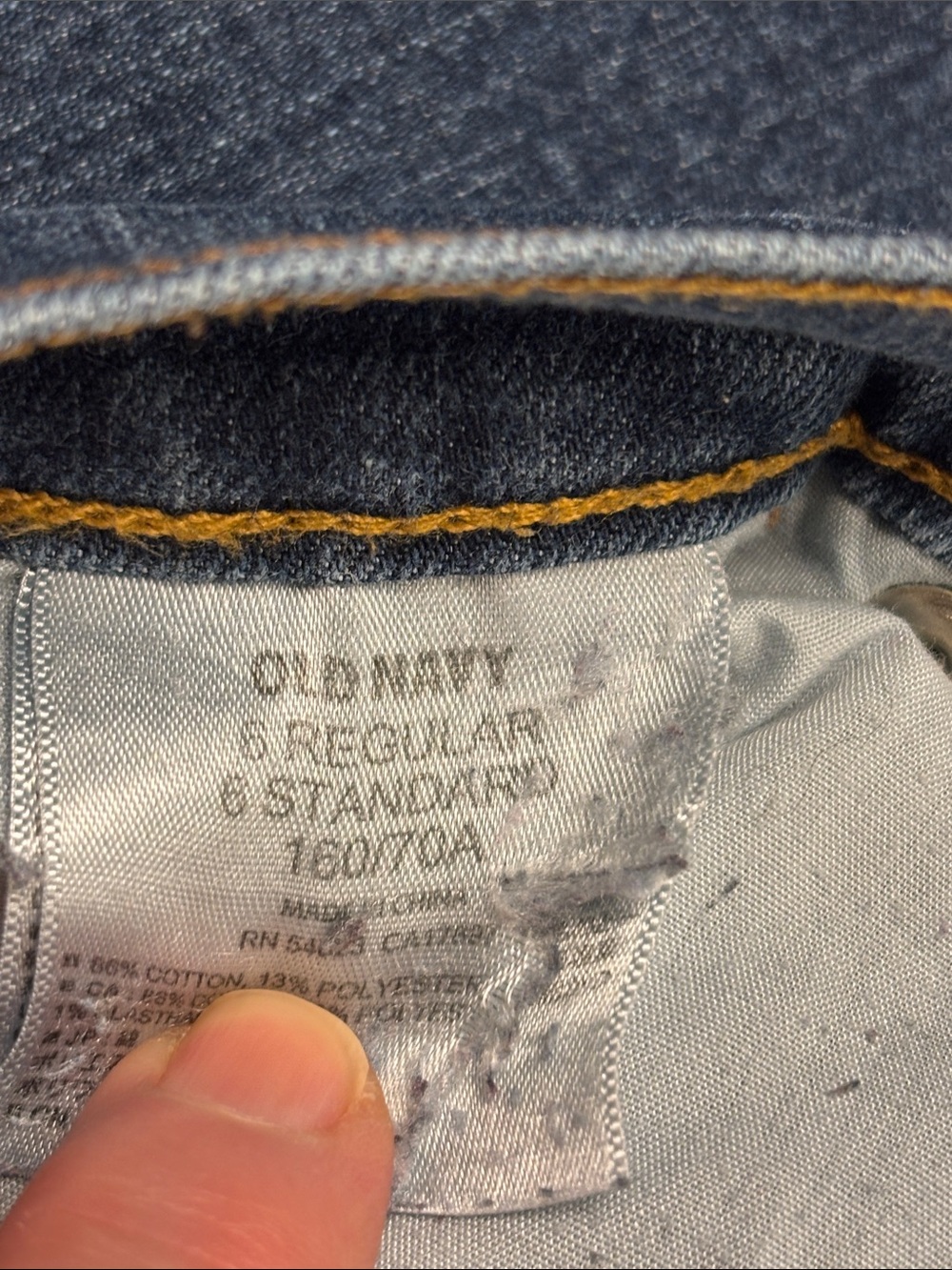 Old Navy The Diva Mid-rise Straight Leg Jeans - Picture 7 of 7